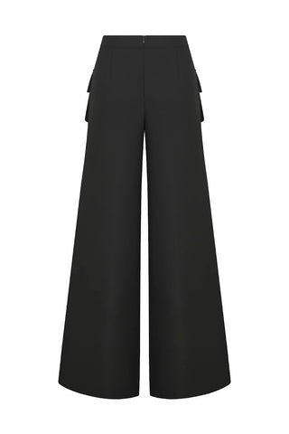 Metal Aksesuar Detaylı Dökümlü Pantolon