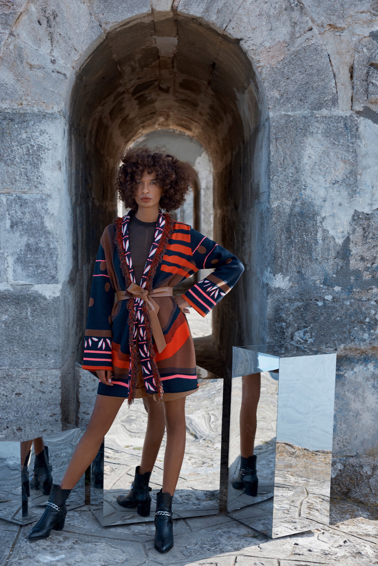 Arzu Kaprol - Biz AW'21-22 Şal Yaka Triko Ceket