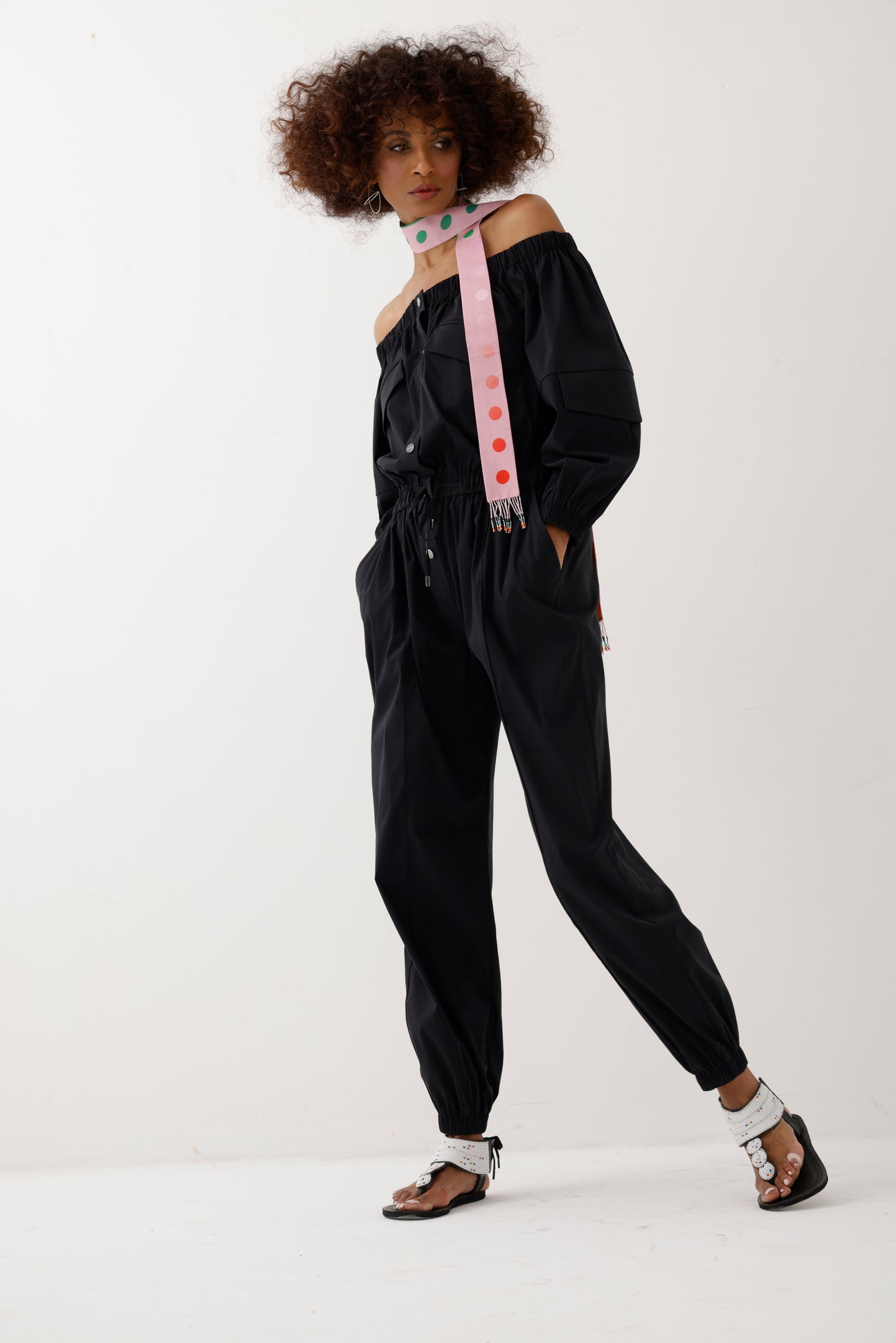 Arzu Kaprol - Biz SS22 Siyah Tulum
