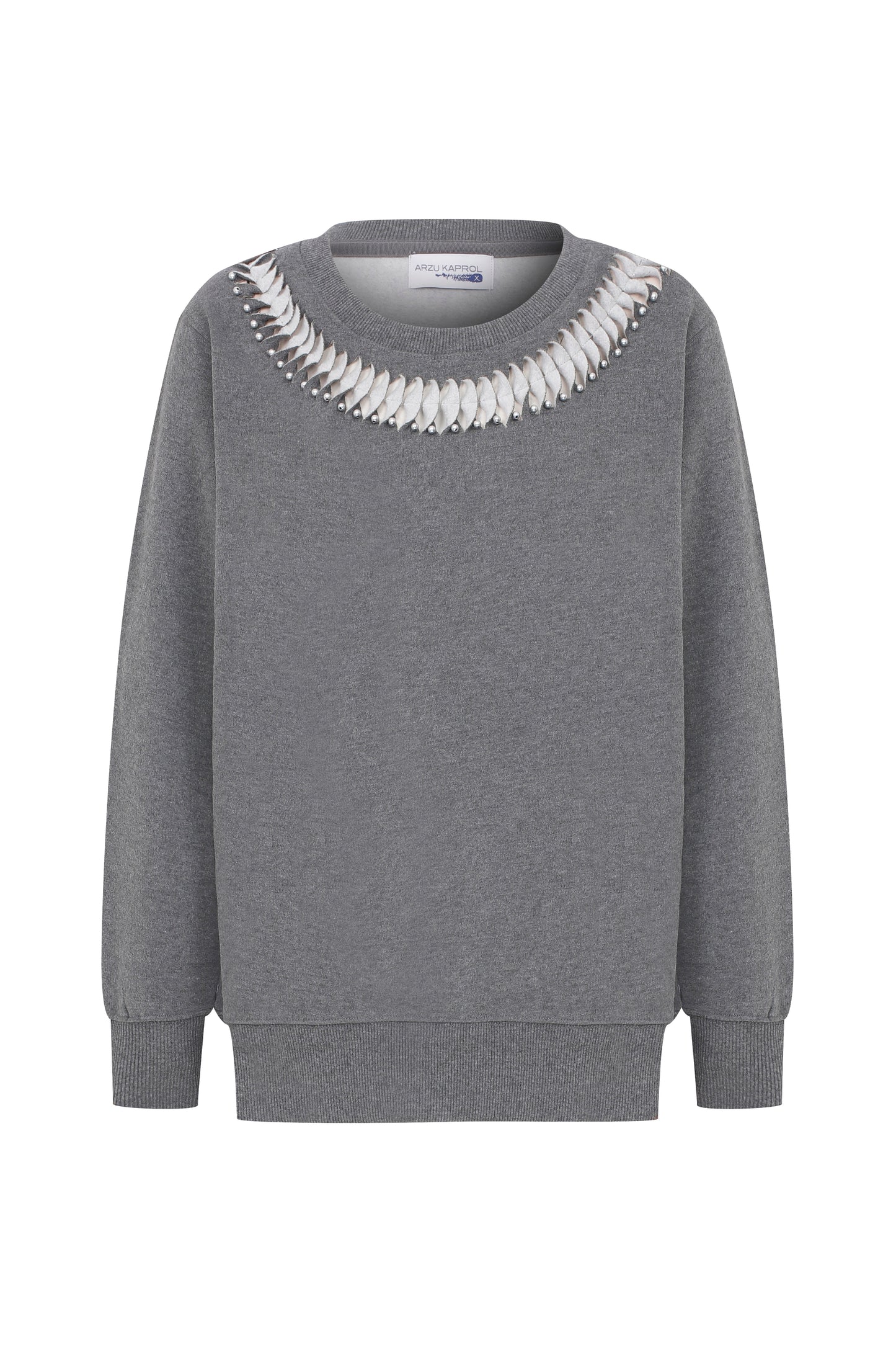 Arzu Kaprol AW 22-23 Homage To Humanity Gri Boncuklu Bluz