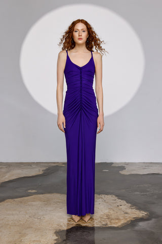 Arzu Kaprol Abiye Elbise Modelleriyle Şıklığın Yorumunu Keşfedin