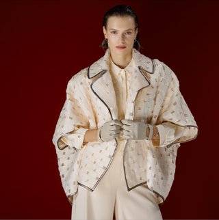 Arzu Kaprol Online Alışveriş Deneyimi: Şıklığa Dijital Erişim