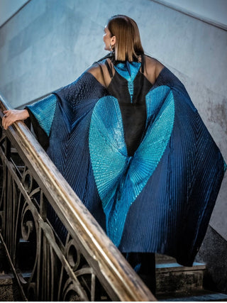 Arzu Kaprol: Moda Tasarımında Geleceğin Diline Yön Veren İsim