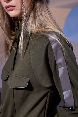 Deri Detaylı Gömlek Modelleri ile Tarzınıza Cesur Dokunuşlar Katın